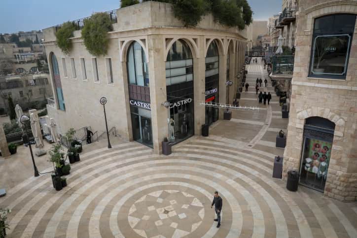 Израиль готовится переоборудовать 4 гостиницы в карантинные участки